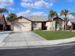 2910 Agnew Meadows Dr, Bakersfield, CA 93313