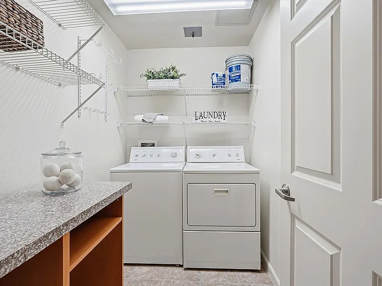 800 N 8th St #103 — Photo 18