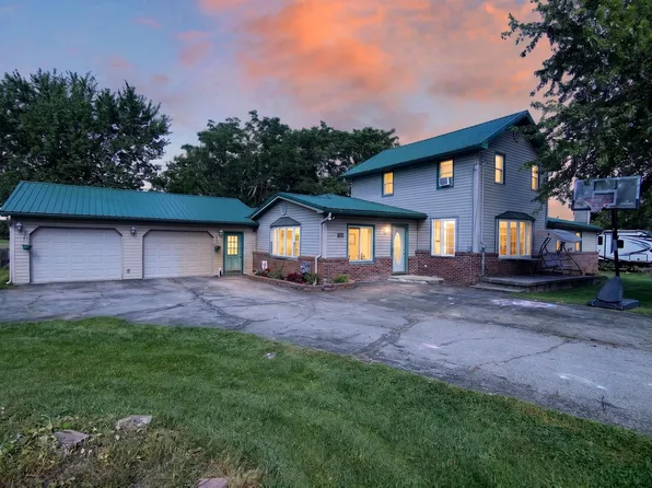 10620 Lake St, Somerset Center, MI 49282