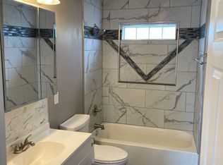1217 Patterson St, Burlington, IA 52601
