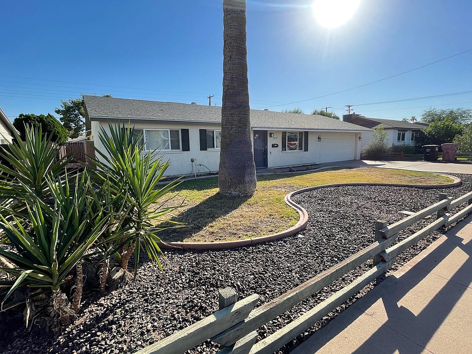Front of home - Winter grass just laid down