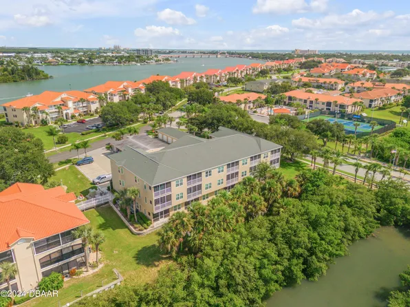 468 Bouchelle Dr APT 329, New Smyrna Beach, FL 32169