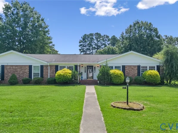 621 Tillar Ave, Emporia, VA 23847