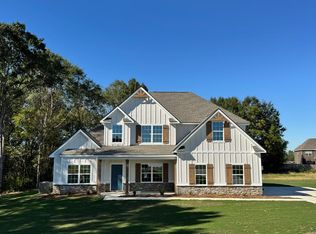 12 Franklin Grv, Fort Mitchell, AL 36856