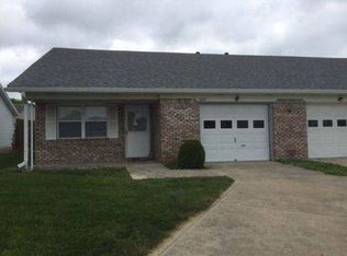 1029 Lorraine Ct, Shelbyville, IN 46176
