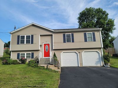 571 Island Ln, West Haven, CT, 06516