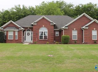 110 Rustic Cedar Ln, Madison, AL 35757