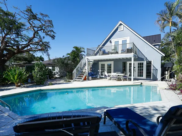 774 109th Ave N, Naples, FL 34108