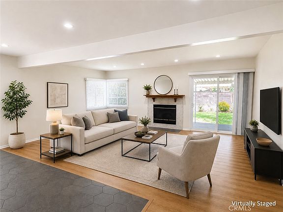 2nd image of 6614 Nevada Ave