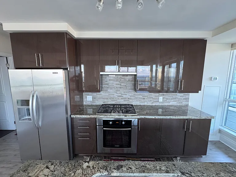 33 Bay St #4805 — Photo 7