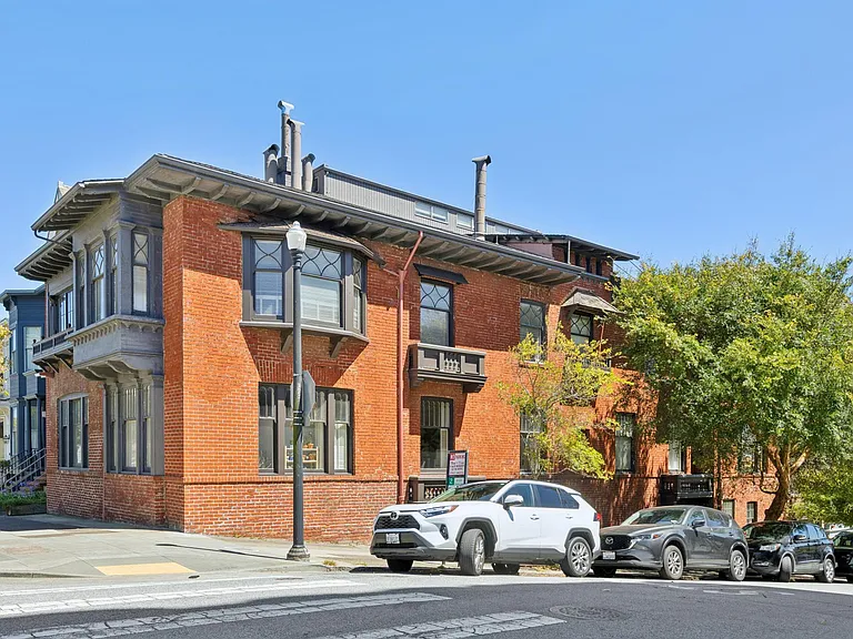 304 Walnut St #A3 — Photo 40