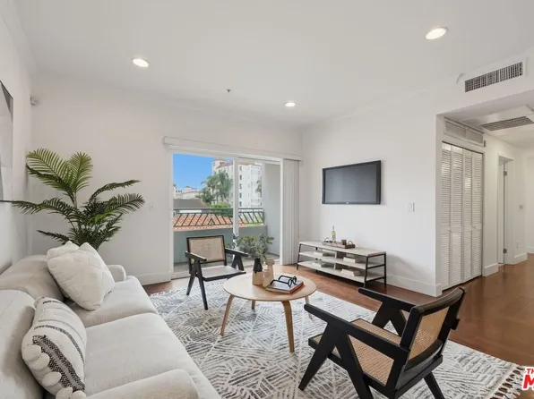 906 S Serrano Ave Unit 401, Los Angeles, CA 90006