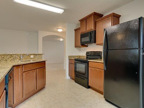 2nd image of 529 Tortola Ave
