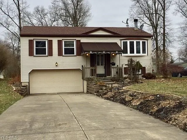 1244 Bexley Dr photo 1