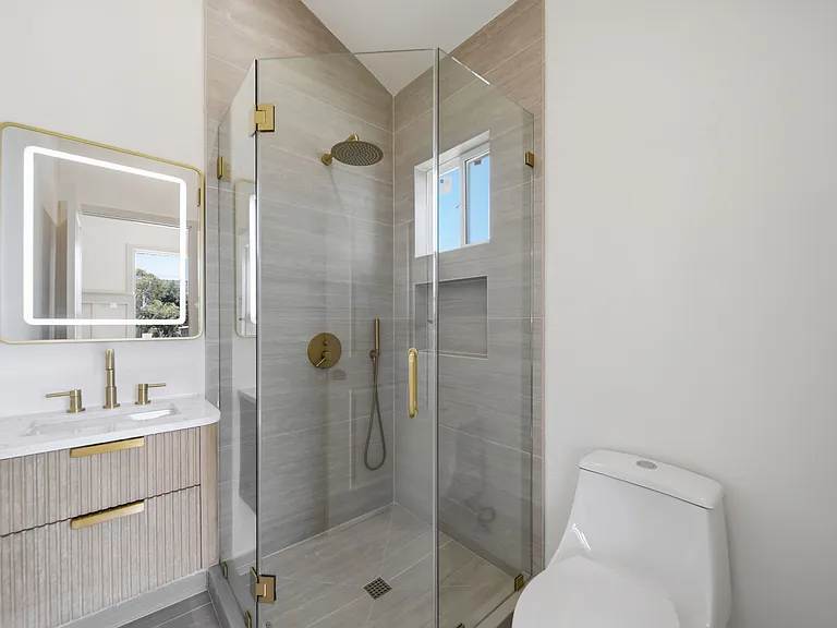 439 S Evergreen Ave #443 — Photo 16