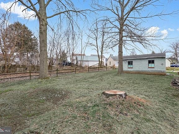 2nd image of 115 Cooper St