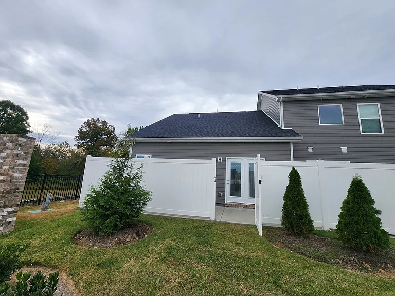 431 Tristan Way — Photo 25