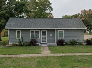 501 E 4th Ave, Brodhead, WI 53520
