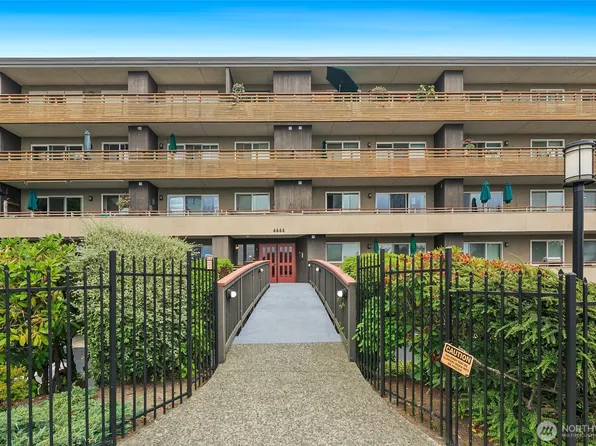 4444 44th Avenue SW #101, Seattle, WA 98116