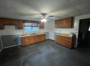 952 State Route 66, Vandergrift, PA 15690