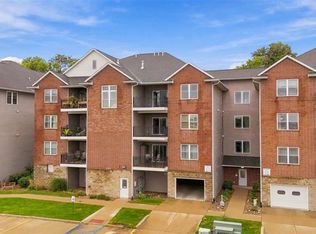1092 Walnut Ave #310, Riverside, IA 52327
