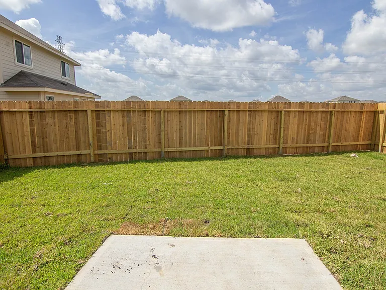17011 Lacey Bell Ln — Photo 5