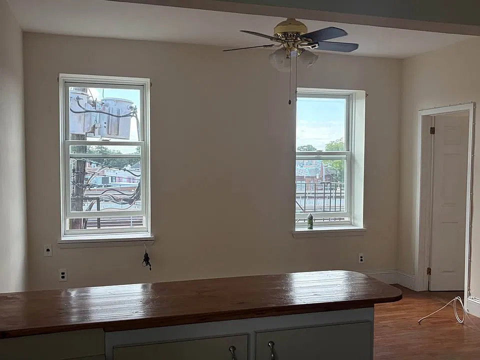1 bed, 650 sqft, $2,200 — Photo 2