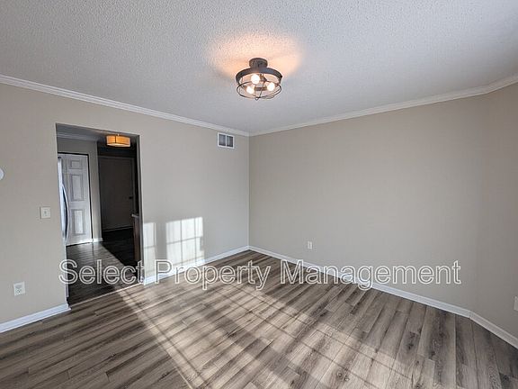 4th image of 11403 Ballycastle Pl