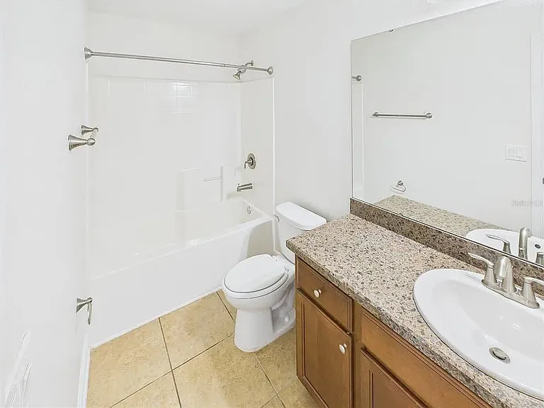 14211 Edinburgh Moor Dr — Photo 5