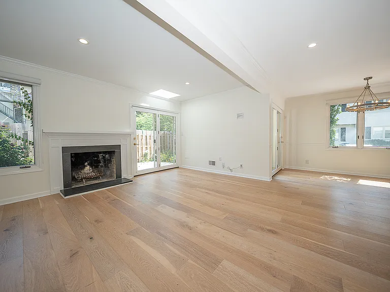 116 Montrose Ave #H — Photo 8
