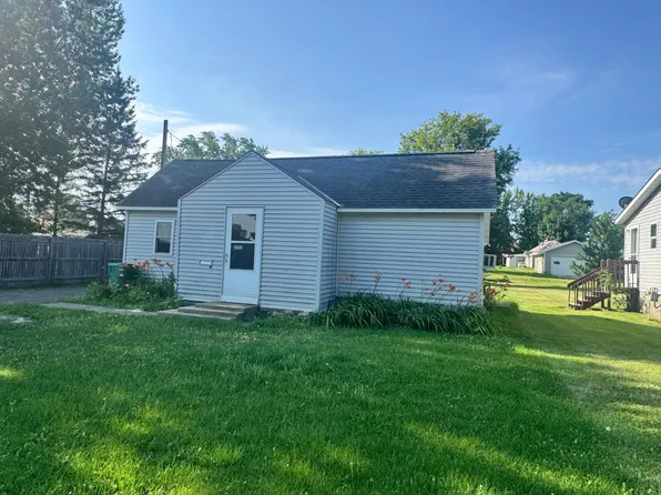 511 5th St NW, Aitkin, MN 56431