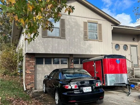 813 Southview Ter, Pleasant Hill, MO 64080