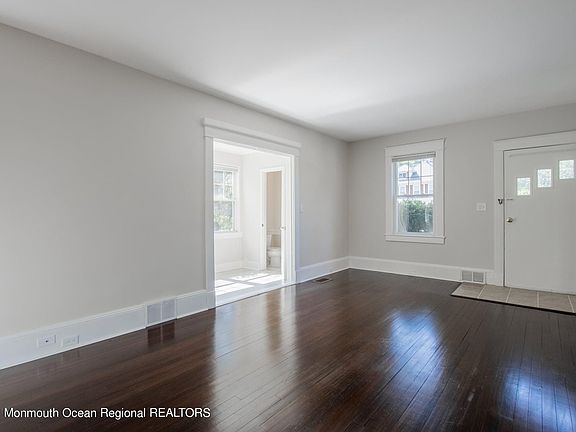 5th image of 532 River Rd