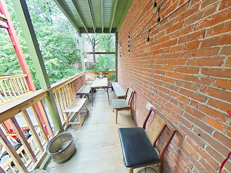 Dwight St — Photo 12