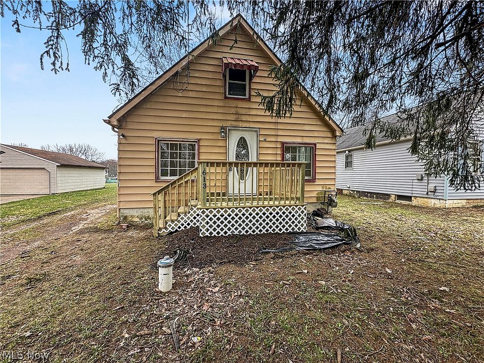 1st image of 613 N Raccoon Rd