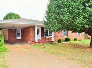 118 Colorado Ave, Muscle Shoals, AL 35661