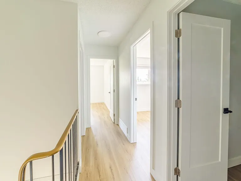 739 Bracewood Dr SW — Photo 61