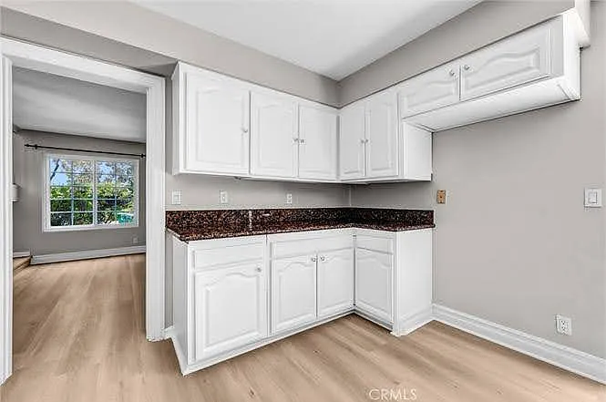 4 Hickory Tree Ln — Photo 16