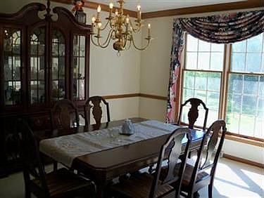 4th image of 7699 Hudson Park Dr