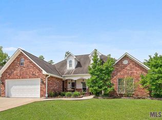 11997 River Highlands Dr, Saint Amant, LA 70774