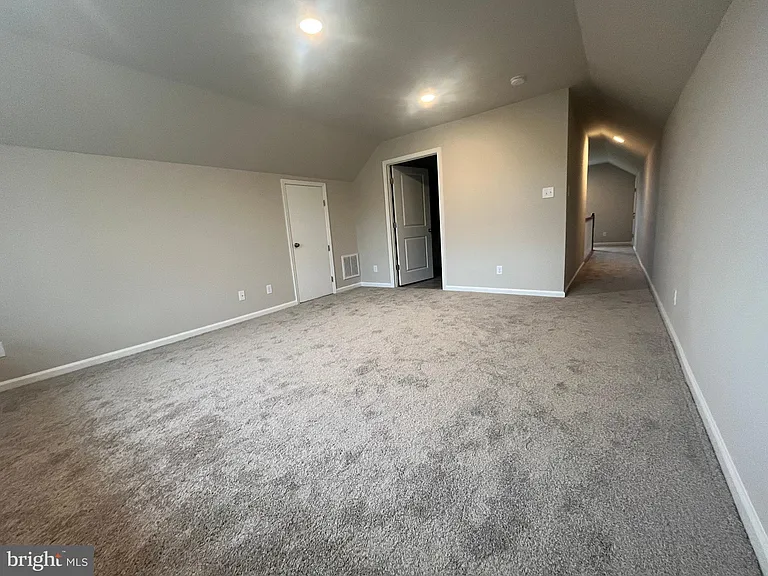 300 Harrison Ave — Photo 20