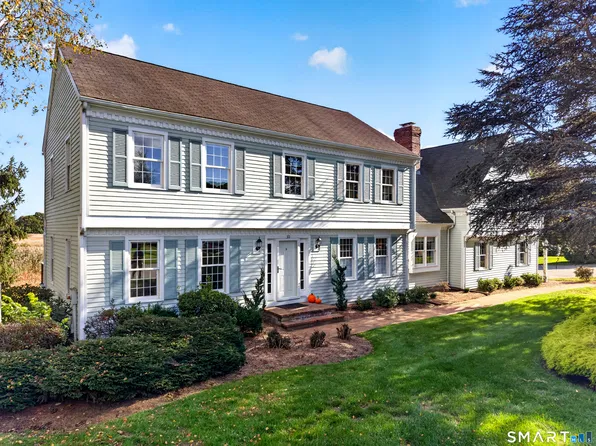 22 Kingsbridge Way #22, Madison, CT 06443
