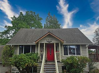 1517 Altenau, Cosmopolis, WA 98537