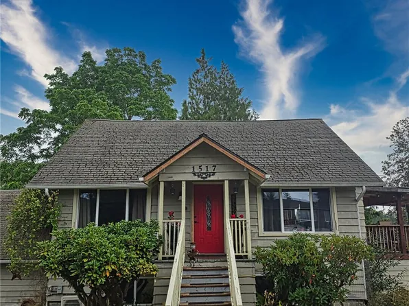 1517 Altenau, Cosmopolis, WA 98537