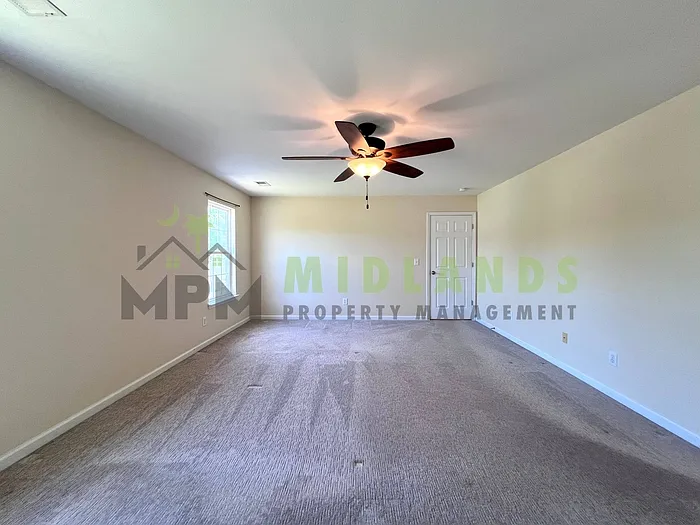 40 Rustyred Ct — Photo 59