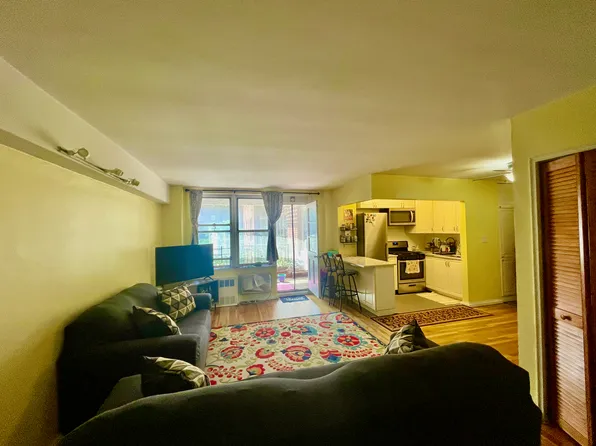 94-11 59th Avenue image 19 of 24