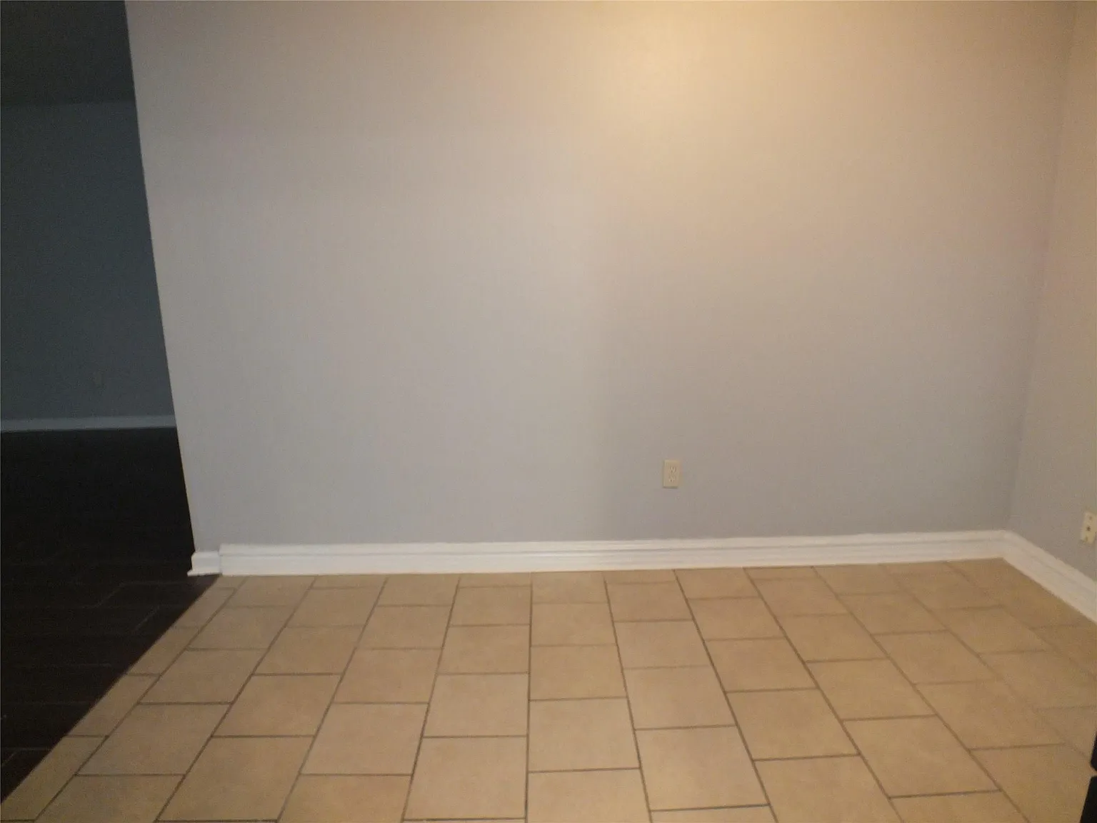 3 bed, 2.0 bath, 1293 sqft, $1,450 — Photo 4