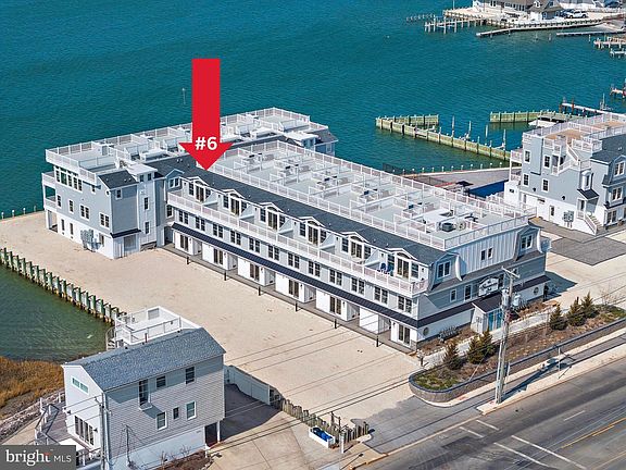 3rd image of 2600 Long Beach Blvd #6