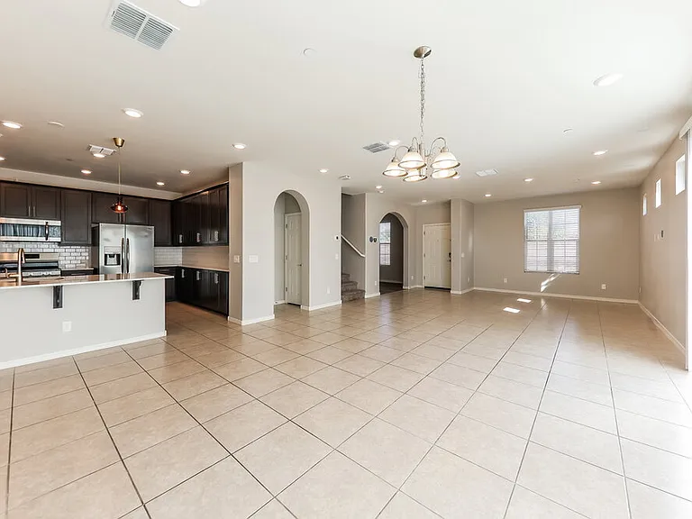 12334 W Domino Dr — Photo 5