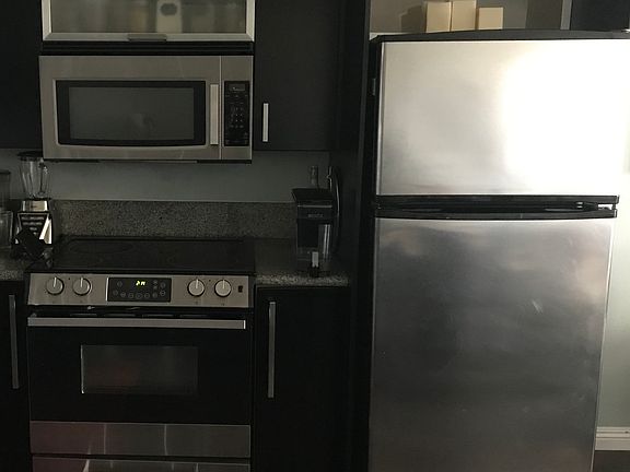 2nd image of 64291 Spyglass Ave Unit 4